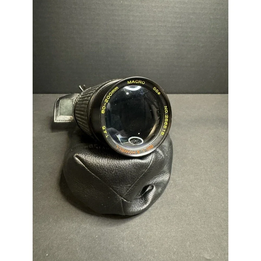 Bell & Howell 80-200mm F4.5 Telephoto Lens With Carry Bag Minolta MD Mount